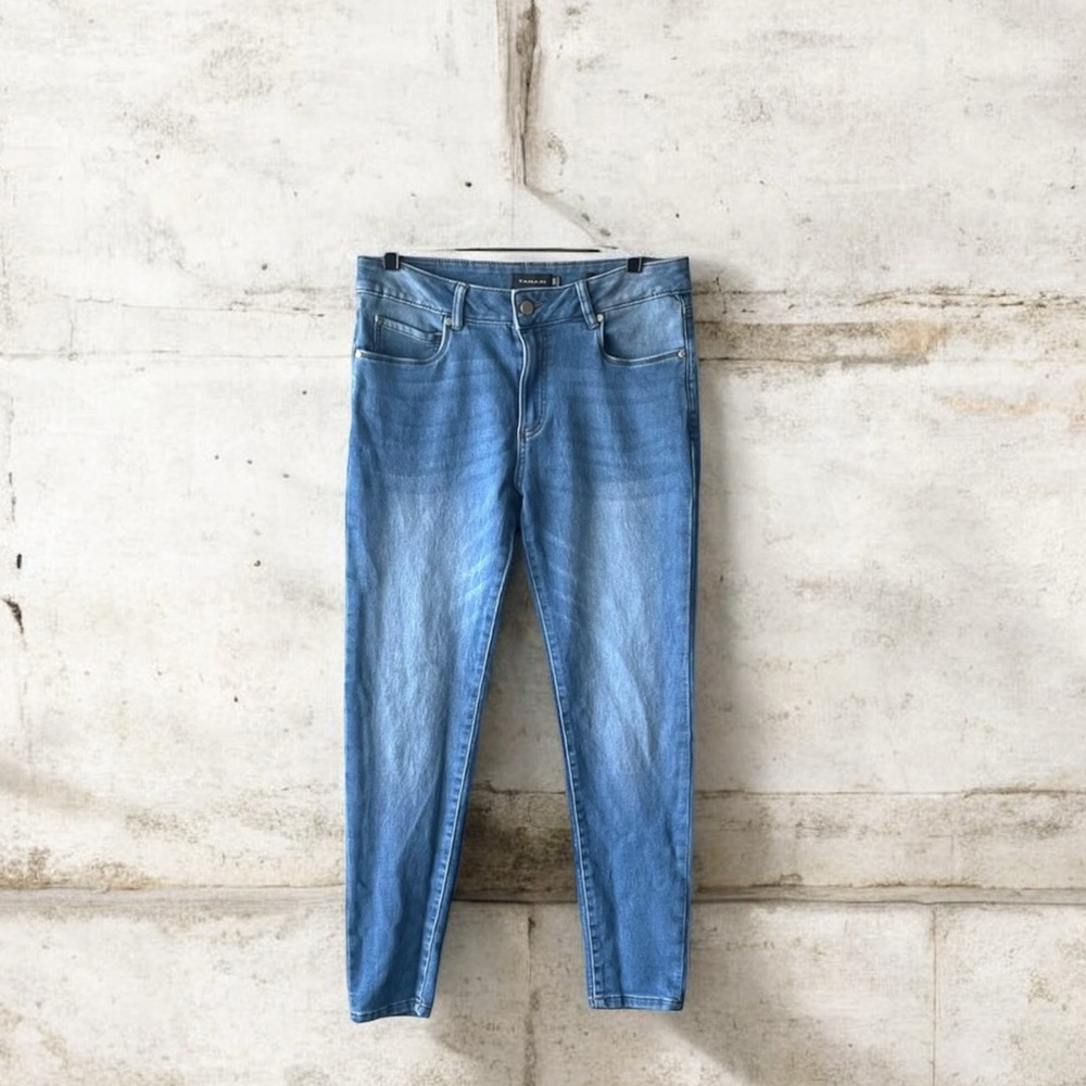 Tahari Women's Light Blue Skinny Jeans